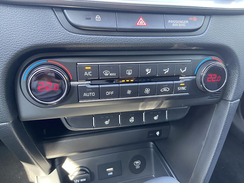 Kia Ceed SW (2025) TOP+Business 