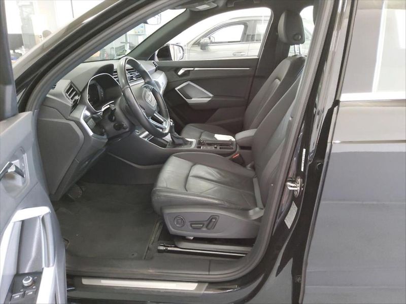 Audi Q3 2,0 TDI 147 KW QUATTRO - fotka 5 z 11