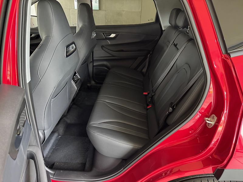 Chery Tiggo 4 HEV (2026) 1,5 Unique - fotka 12 z 57