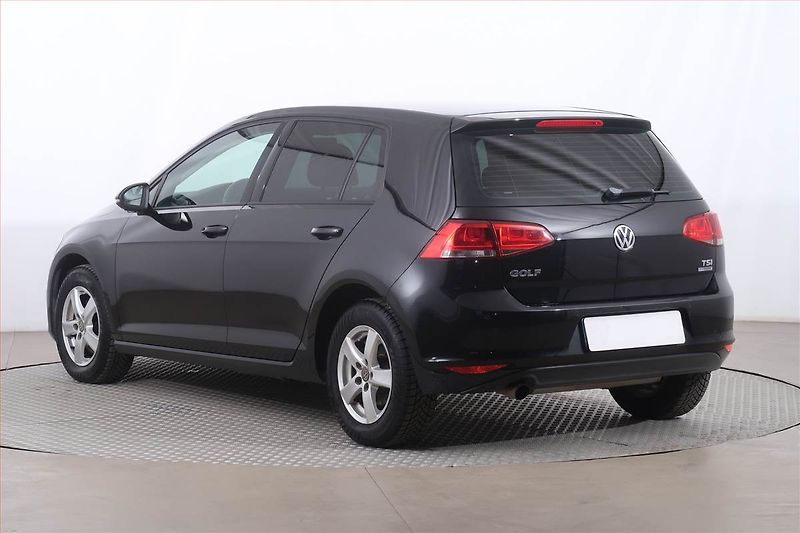 Volkswagen Golf (2013) 1.2 TSI, Automat, Serv.kniha - fotka 4 z 21