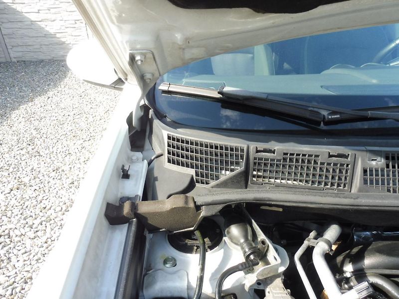 Nissan Qashqai 1.5DCi 110PS NAVI STK TOP STAV - fotka 85 z 189