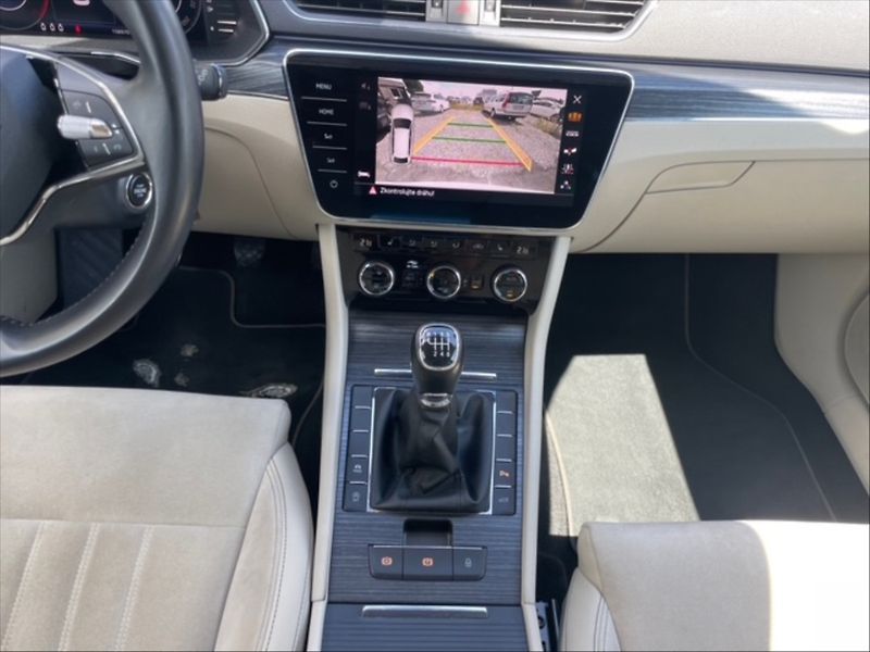 Škoda Superb 2,0 TDI 110 Style - fotka 10 z 11