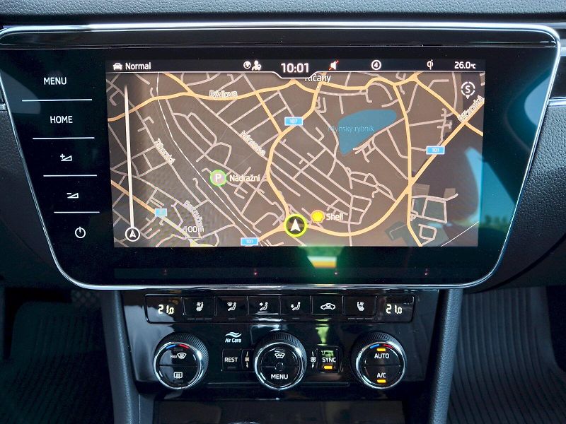 Škoda Superb (2024) Combi L&K DSG 4x4 2,0TSi 206kW - fotka 25 z 35