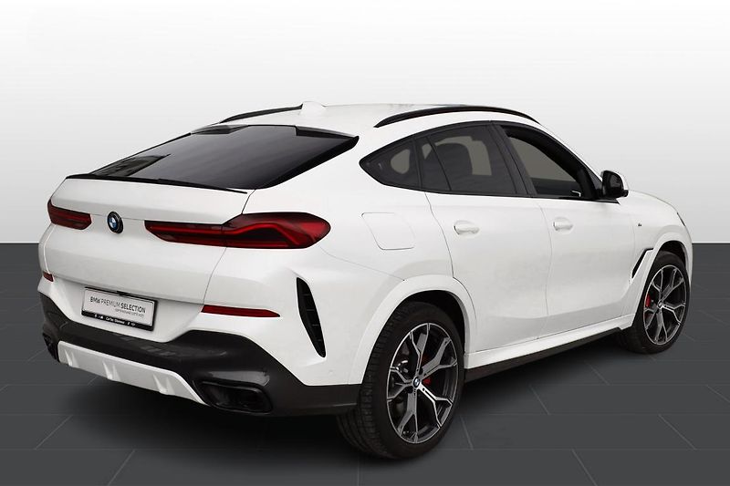 BMW X6 xDrive40d - fotka 5 z 15