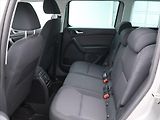 Škoda Yeti 2,0 TDI 103kW DSG 4x4 Xenon - náhled 14