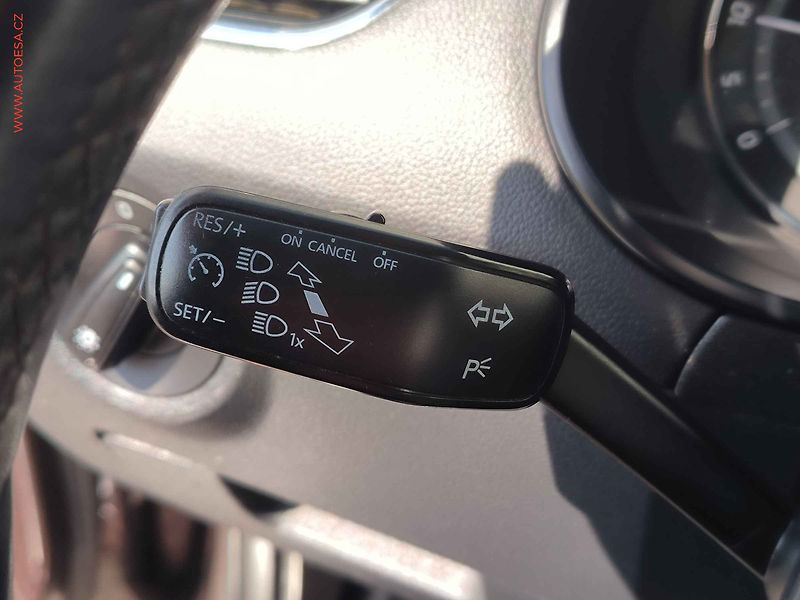 Škoda Octavia (2015) 2.0TDI 4x4, ČR, Scout, navi - fotka 15 z 19