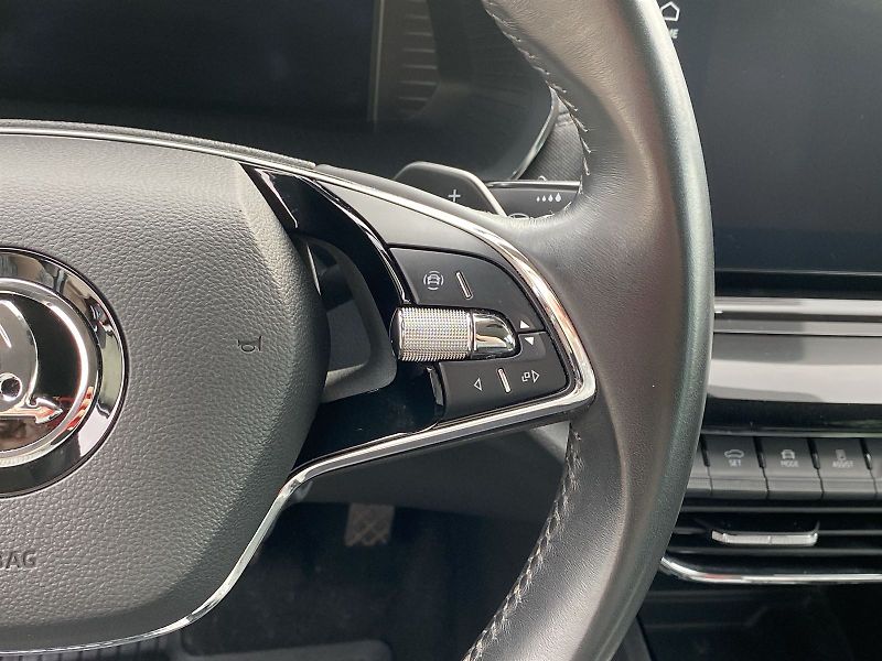 Škoda Octavia (2021) Combi 2.0 TDI 4x4 DSG Style+ - fotka 20 z 36