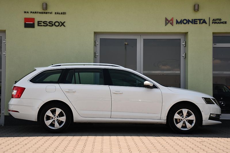 Škoda Octavia 1.5TSi 110kW DSG NAV KESSY - fotka 6 z 52