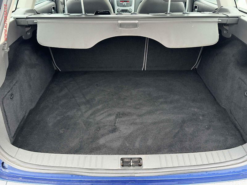 Ford Focus (2008) 1.6 16V, 1.maj, AC, tempo - fotka 7 z 15