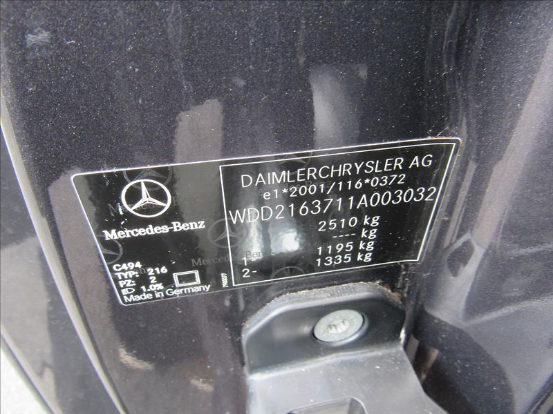 Mercedes-Benz CL 5,5 550 Elegance 285 KW - fotka 31 z 36