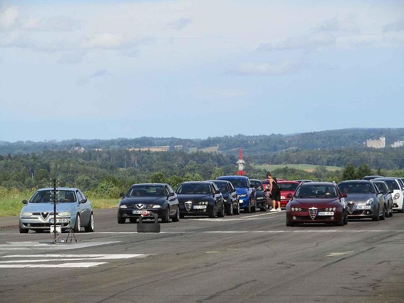 Nultý ročník srazu vozů Alfa Romeo v Jihočeském kraji.