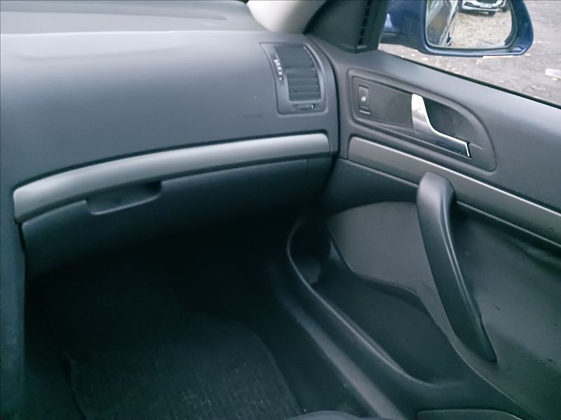 Škoda Octavia 1,9 TDI 77 Kw KOMBI, TAŽNÉ - fotka 14 z 17