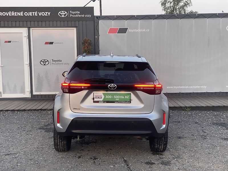 Toyota Yaris Cross 1.5i, ČR, Style Tech, záruka - fotka 6 z 17