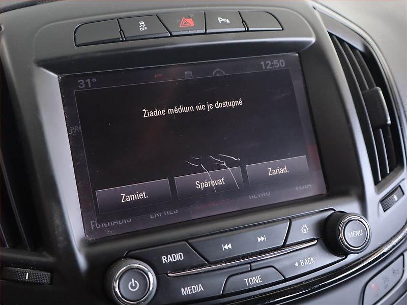 Opel Insignia (2014) 2.0 CDTI, Serv.kniha, Navi - fotka 17 z 19