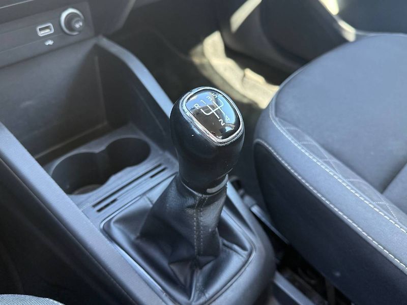 Škoda Fabia (2019) 1.0 TSI 70 kW Ambition - fotka 14 z 20