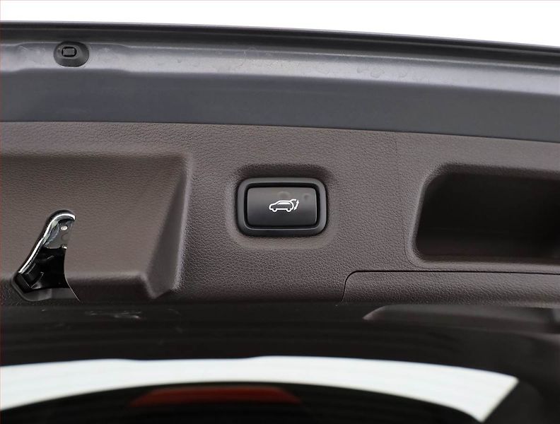 Hyundai Santa Fe (2022) 2.2 CRDi - fotka 19 z 21