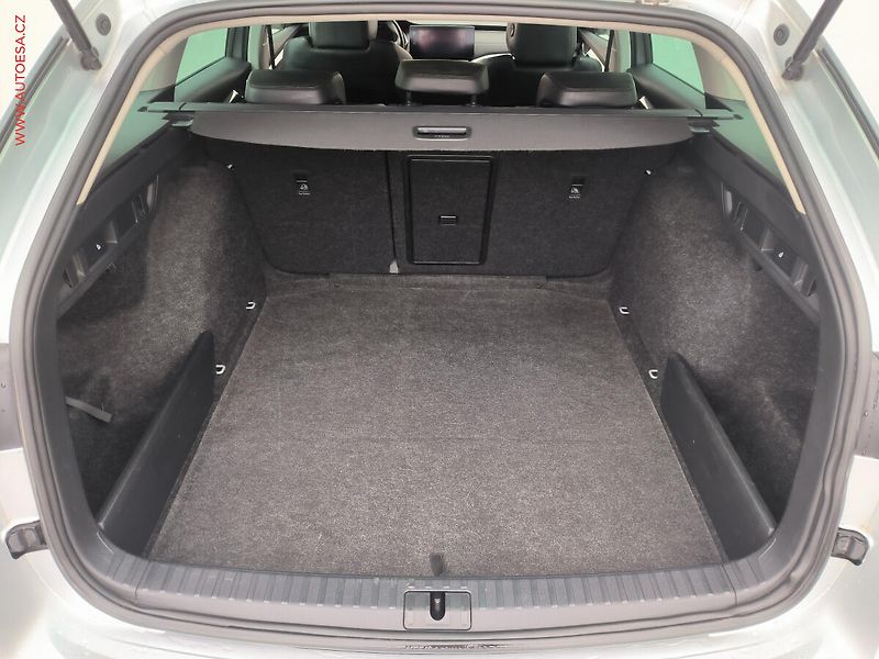 Škoda Octavia (2020) 2.0TDi, Style, DSG - fotka 7 z 26