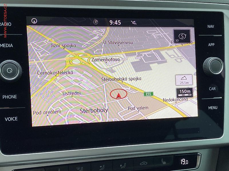 Volkswagen Passat (2018) 2.0 TDi, Comfortline, DSG - fotka 18 z 18