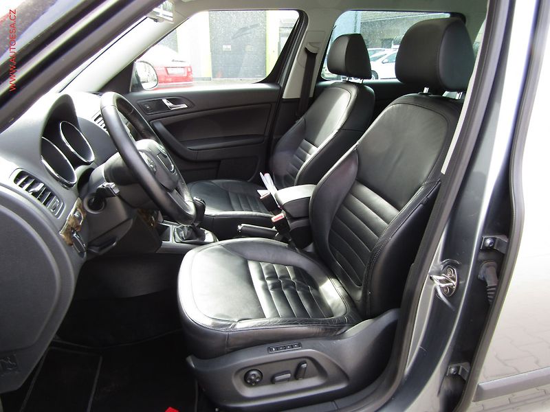 Škoda Yeti (2011) 1.2 TSi, Experience, panor - fotka 9 z 21