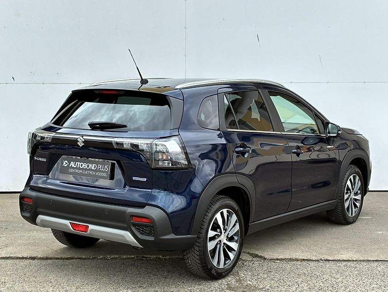 Suzuki S-Cross 1.4 BoosterJet 6AT 4x4 Eleganc - fotka 2 z 21