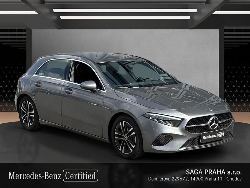 Mercedes-Benz Třídy A A-Třída 180 Progressive Editio - fotka 8 z 18