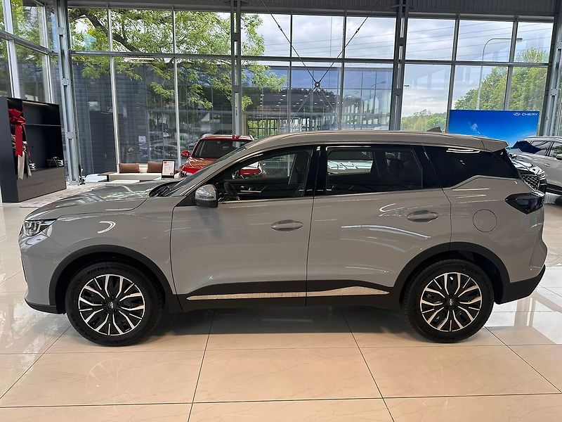 Chery Tiggo 7 (2026) LUXURY 1,6 T-GDI - fotka 4 z 12