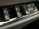 Ford S-MAX 2,5 HEV Titanium 7míst - náhled 17