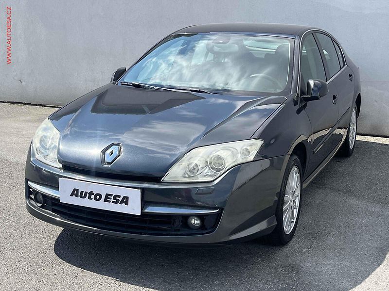 Renault Laguna (2007) 2.0dCi, STK7/28 - fotka 3 z 15