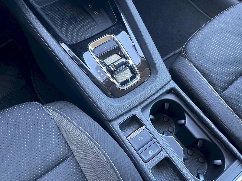 Škoda Octavia (2023) 2.0 TDI 110kW DSG Estate Ambit - fotka 13 z 35