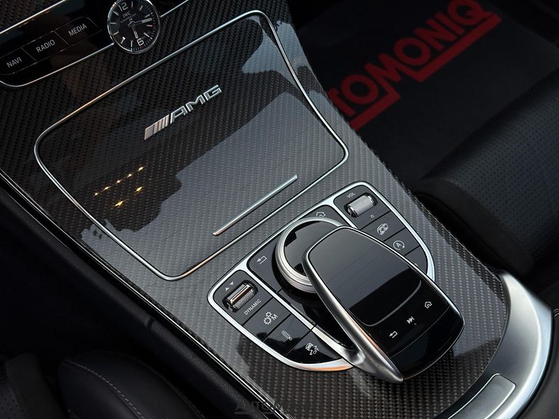 Mercedes-Benz Třídy C (2019) C 63 T AMG Pano, LED, Ambient - fotka 19 z 29