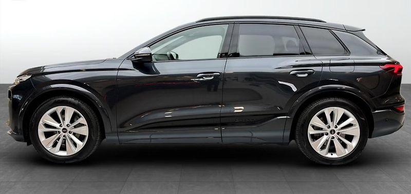 Audi Q6 e-tron Quattro S-Line 360k Pano. Taž - fotka 2 z 17