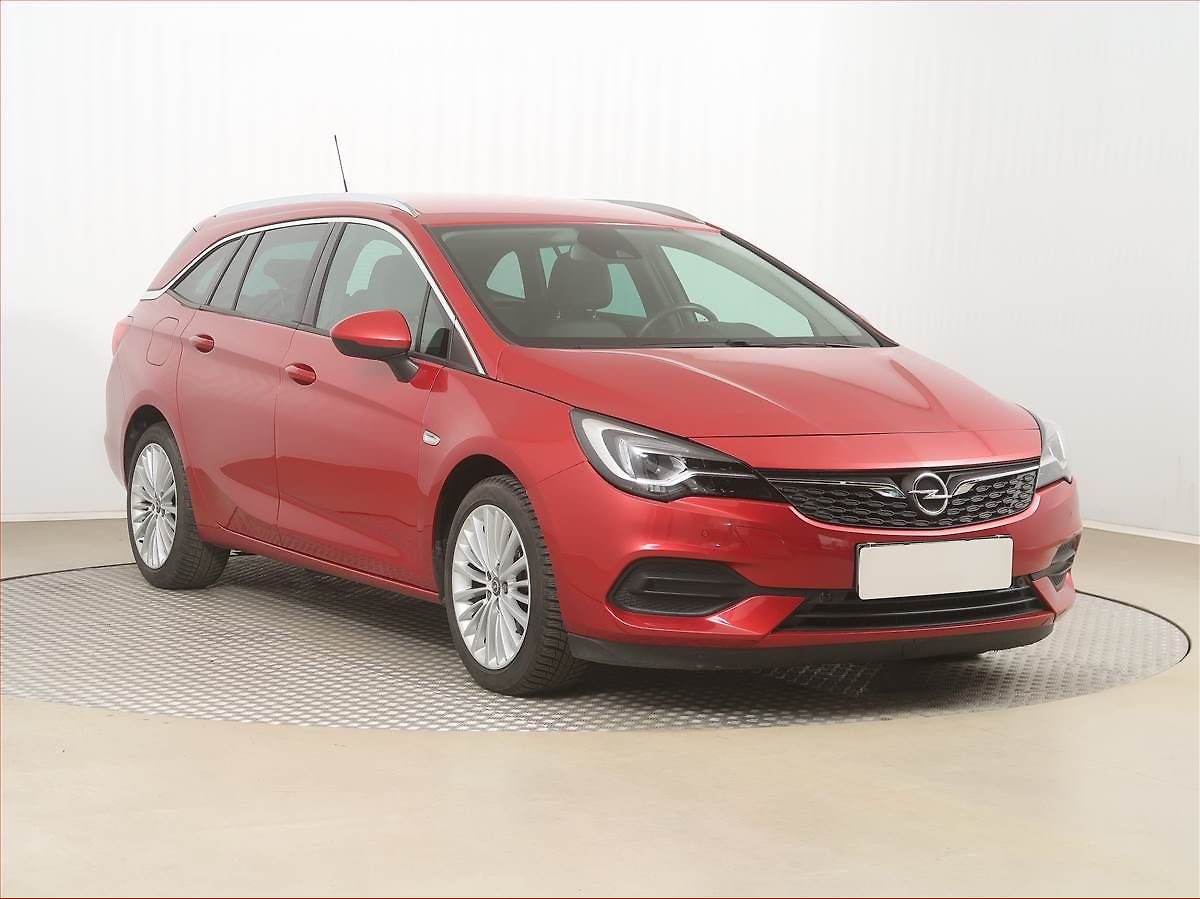 Opel Astra 1.2 Turbo, Kůže, Tempomat