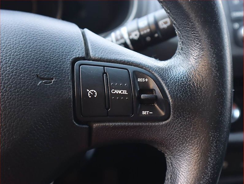 Kia Sportage (2012) 2.0 CRDi, 4X4, Tempomat - fotka 17 z 17