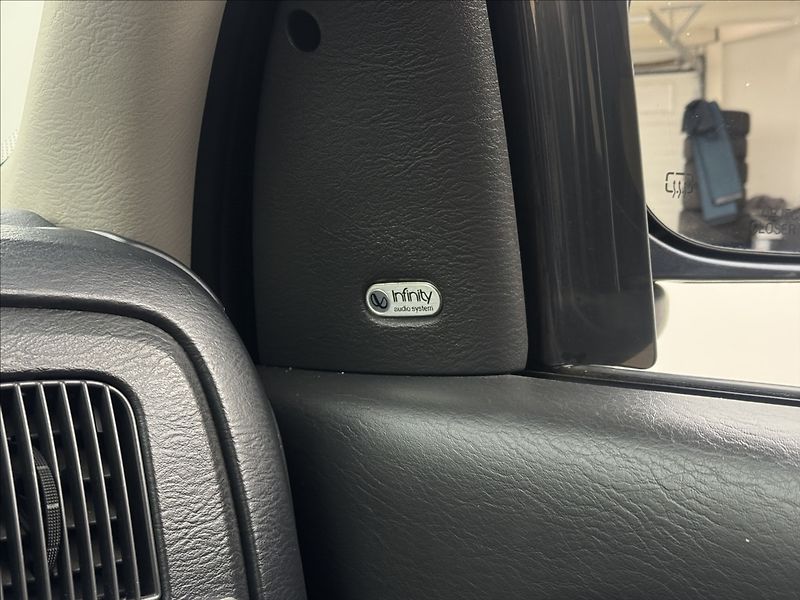 Dodge RAM 8,3 1500 SRT10 V10VIPER SERVIS - fotka 21 z 43