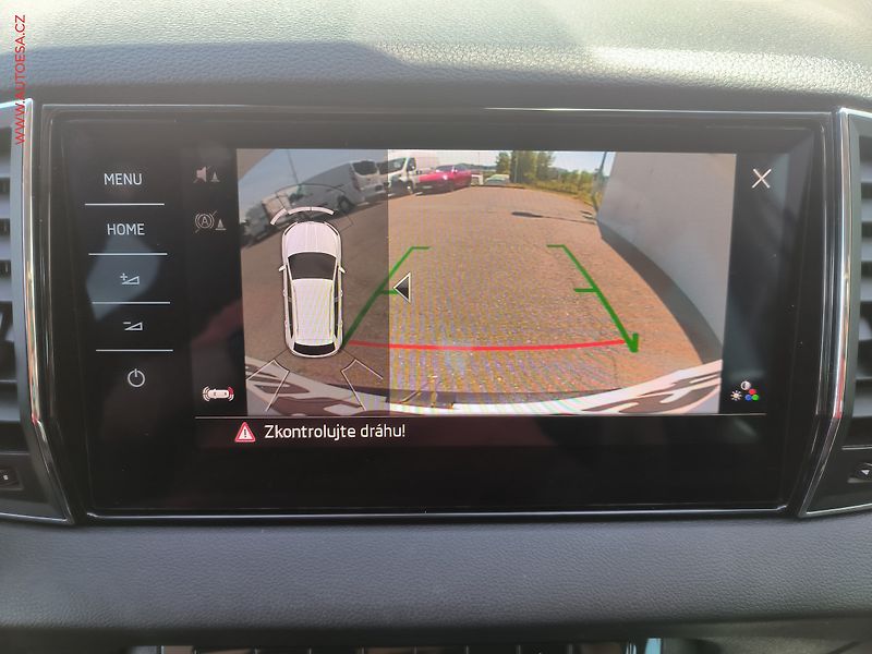 Škoda Karoq (2018) 1.5TSi, ČR, DSG, navi - fotka 16 z 27