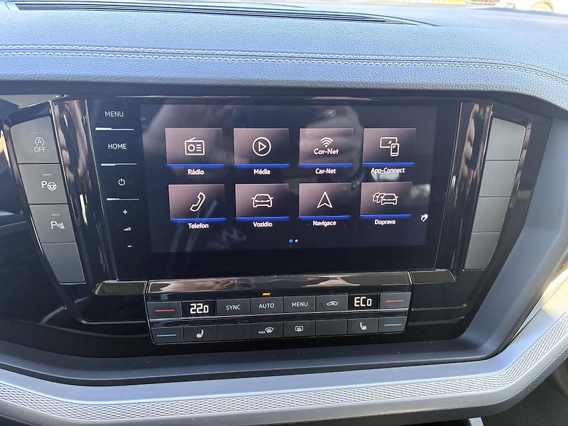 Volkswagen Touareg 170KW,4X4,8°AT,ČERNÁDEEP,TAŽNÉ - fotka 29 z 34