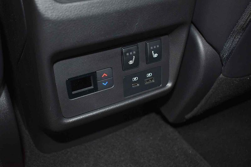 Nissan X-Trail zůstal věrný svým hodnotám i s jiným typem pohonu