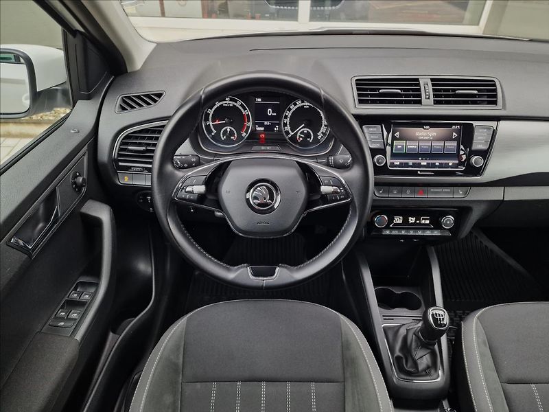 Škoda Fabia 1.0 TSI Style,původ ČR,1.Maj. - fotka 12 z 49