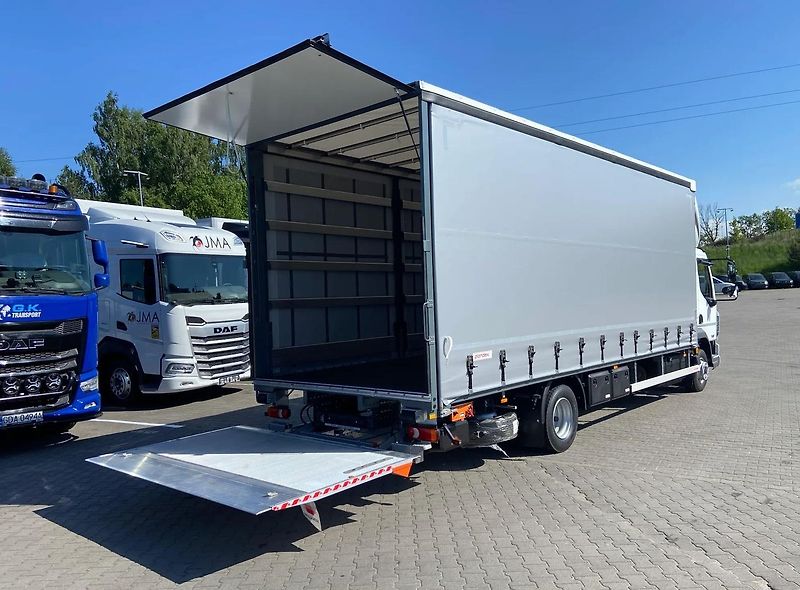 DAF XB 260 plachta čelo NOVÝ - fotka 6 z 13
