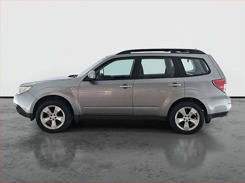 Subaru Forester (2010) 2.5, 4X4, Automat, Tempomat - fotka 3 z 15