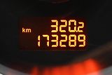Peugeot 3008 1,6 HDI 84 kW ALLURE Záruka až - náhled 17