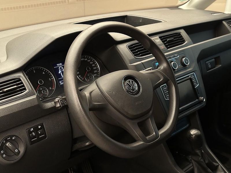 Volkswagen Caddy (2016) 2.0 TDI WEBASTO  - fotka 6 z 17
