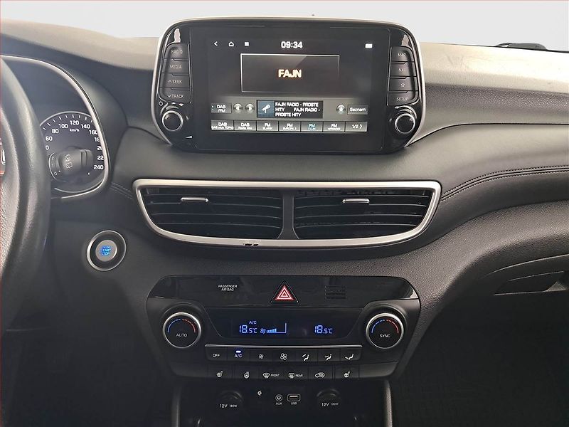 Hyundai Tucson (2020) Adventure 1.6 CRDi, 4X4, Navi - fotka 12 z 17