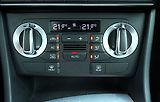 Audi Q3 2.0 TDI Quattro/automat/180 PS - náhled 35