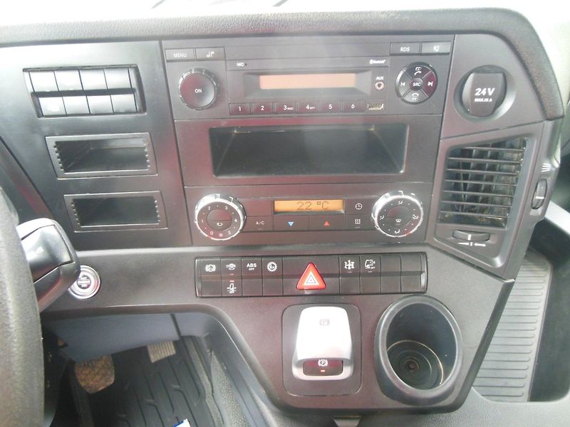 Mercedes-Benz 4151 Arocs, 8x6, Meiller, Bord - fotka 32 z 37