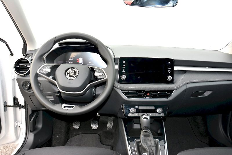 Škoda Fabia (2025) Top Selection 1,0 TSI 70 kW 5M - fotka 10 z 21