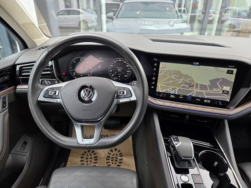 Volkswagen Touareg (2019) 3.0 TDI 210kW Vztduch/Noční vi - fotka 14 z 44