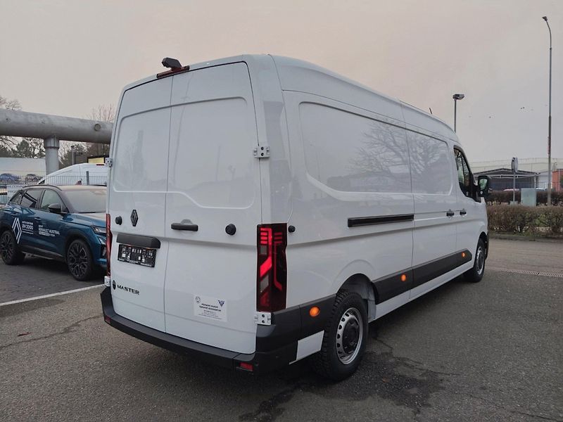 Renault Master (2026) L3H2P3 Blue dCi 150 Advance Eu - fotka 7 z 18