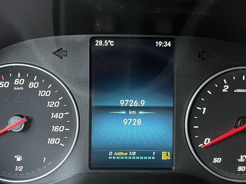 Mercedes-Benz Sprinter (2022) 3.0 CDI VALNÍK, 3 MÍSTA - fotka 18 z 26