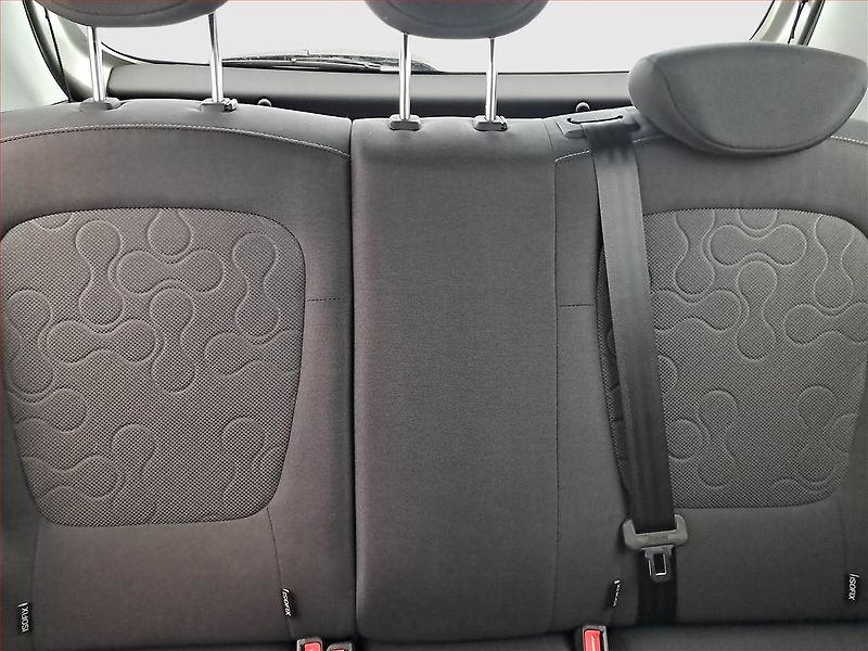 Hyundai i20 (2011) 1.2 - fotka 10 z 17